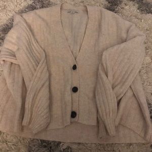 American eagle comfy sweater size m